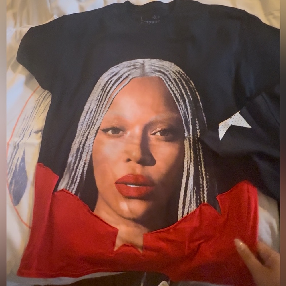 Official Cowboy Carter tour merch Red